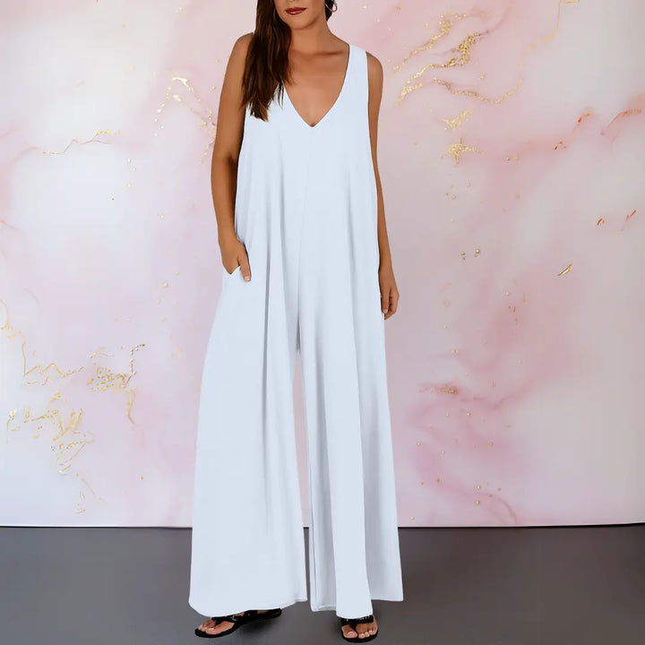 Dacey | Comfortable jumpsuit with V-neck and wide legs Luvy Boutique