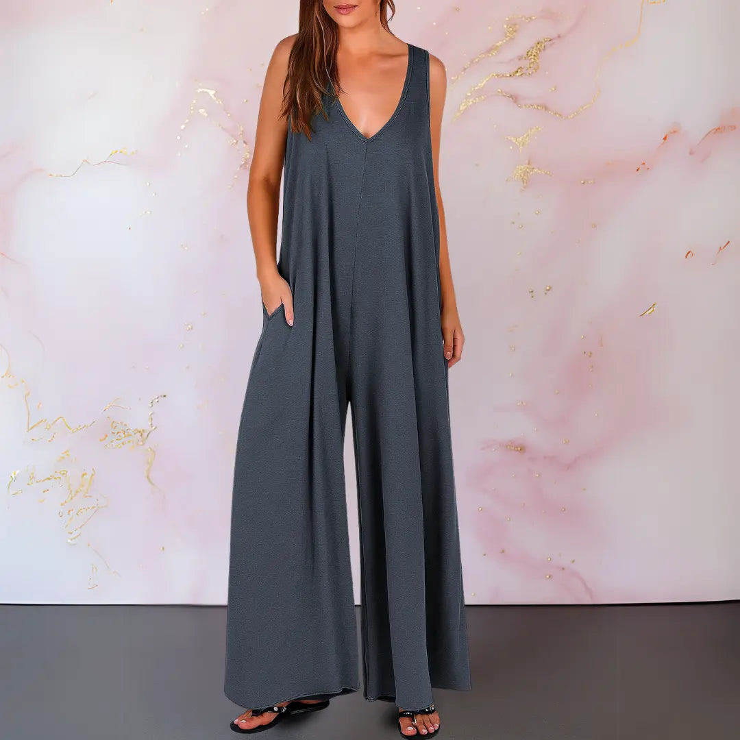 Dacey | Comfortable jumpsuit with V-neck and wide legs Luvy Boutique