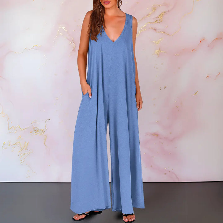 Dacey | Comfortable jumpsuit with V-neck and wide legs Luvy Boutique
