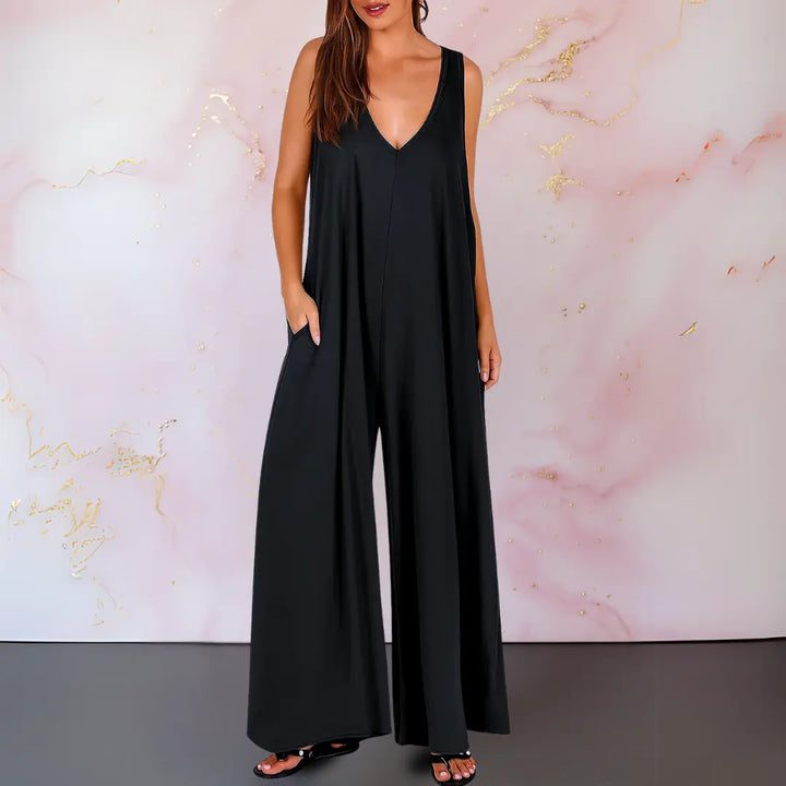 Dacey | Comfortable jumpsuit with V-neck and wide legs Luvy Boutique
