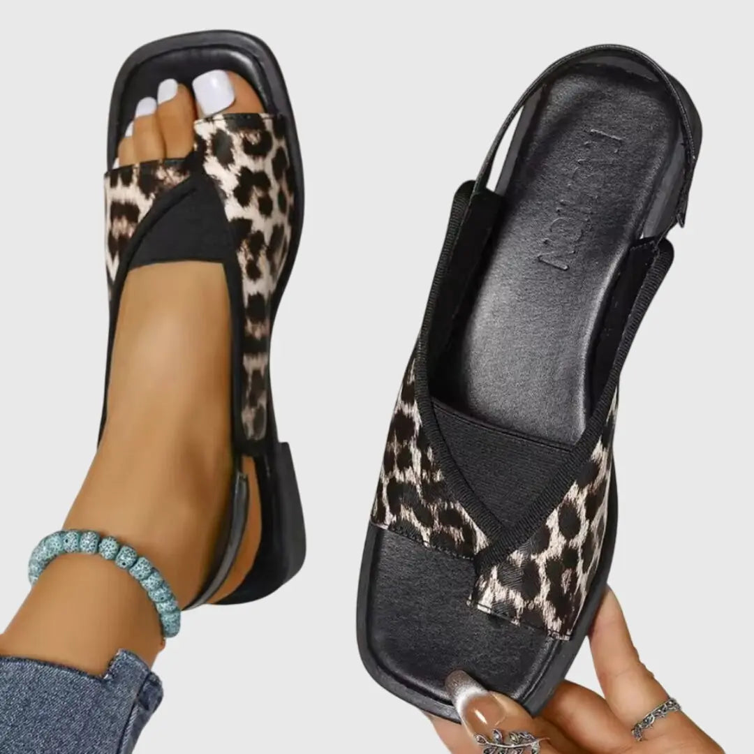 Fiona | Womens Contrast Strap Flat Sandals Luvy Boutique