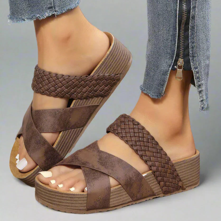 Alice | Women’s Cross Strap Platform Sandals Luvy Boutique