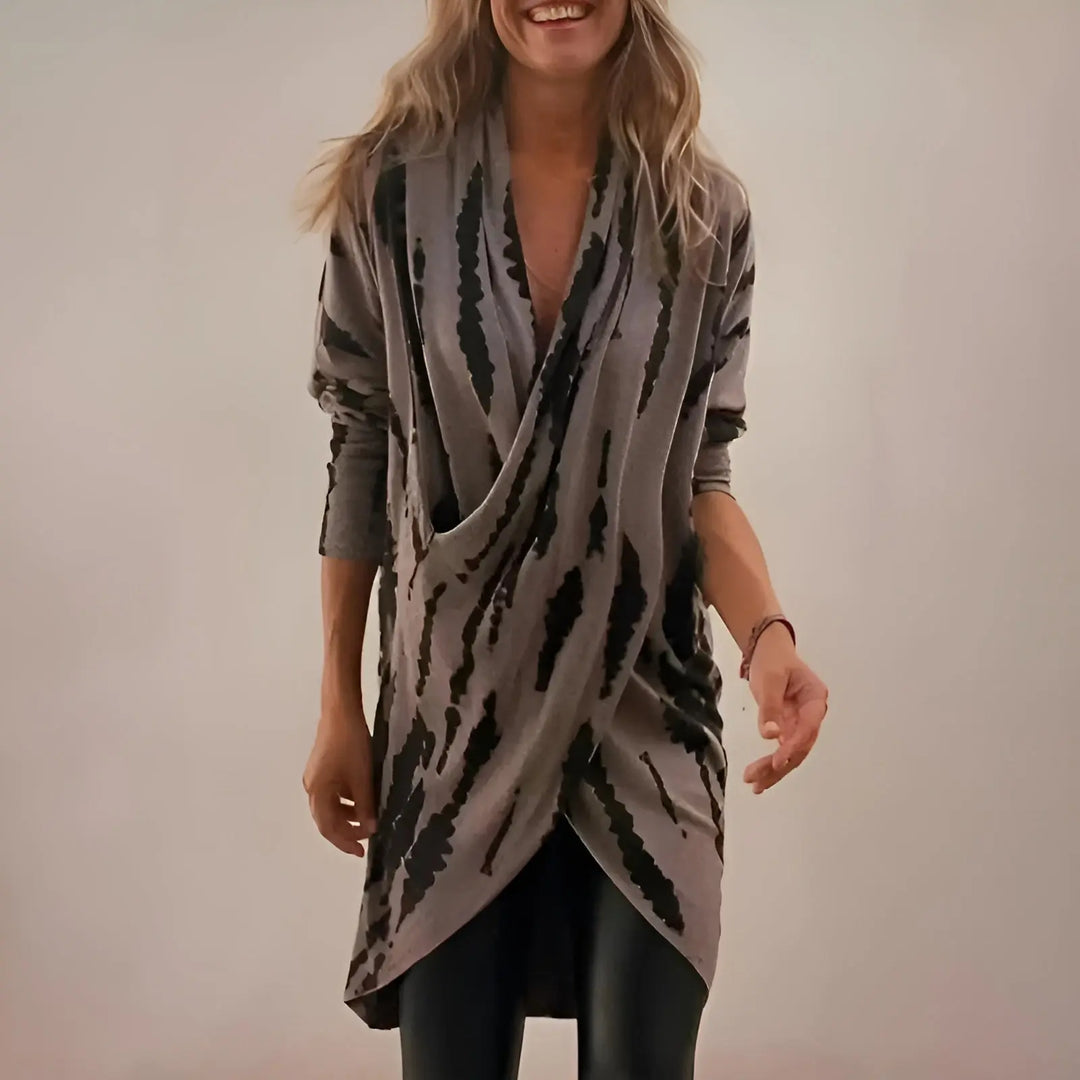 Elsa | Luxurious V-Neck Tunic with Relaxed Fit Luvy Boutique