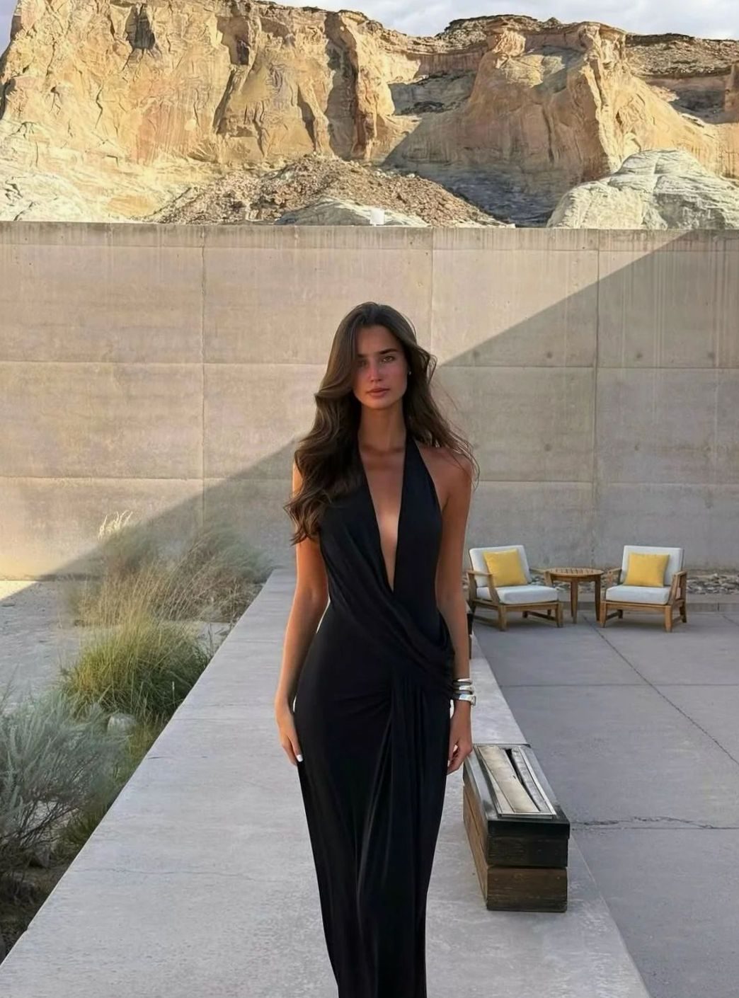 Women's Backless Halter-Neck Maxi Dress