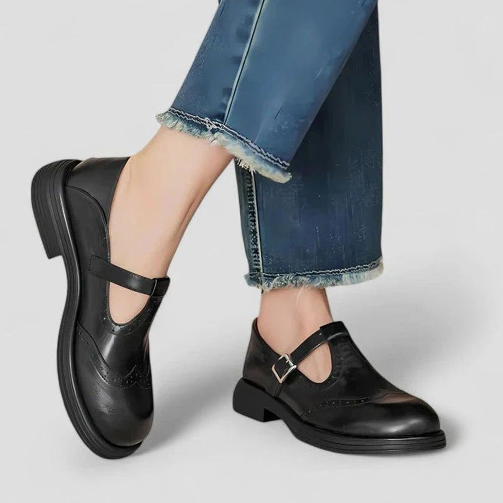 Women's Brogue Leather T-Strap Classic Boots Buckle Flats - Black