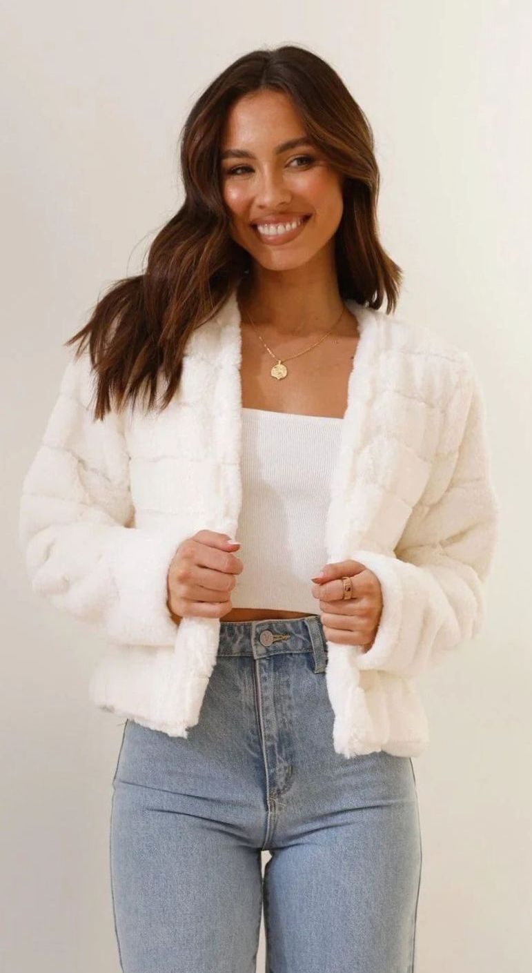 Women's Cropped Open-Front Faux Fur Jacket - White