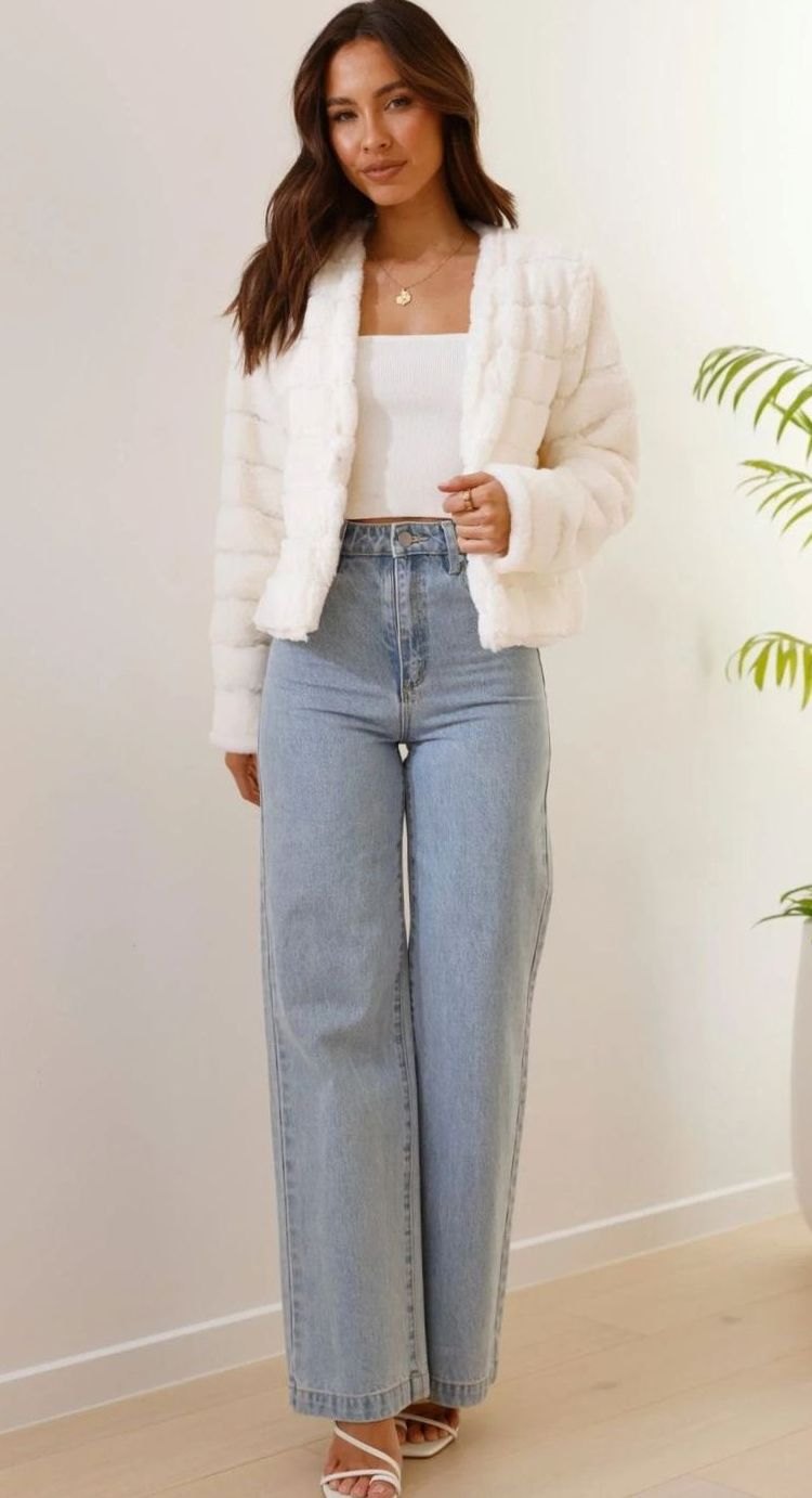 Women's Cropped Open-Front Faux Fur Jacket