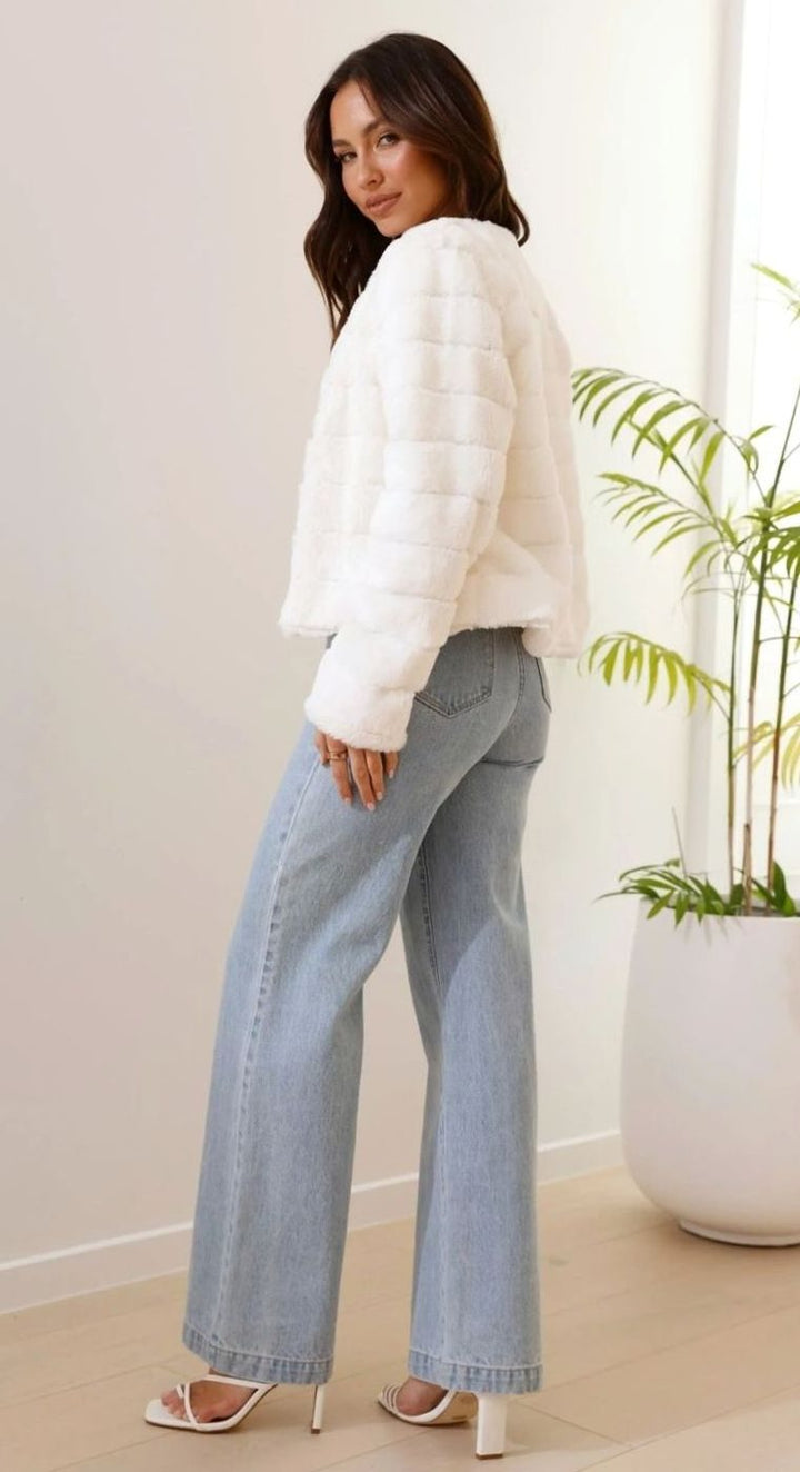 Women's Cropped Open-Front Faux Fur Jacket