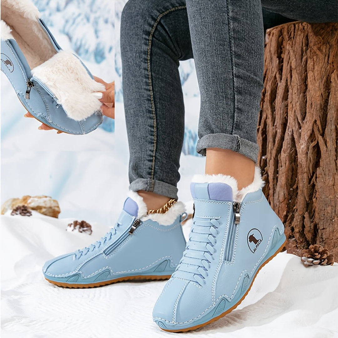 Women's Faux-Fur Lined Lace-Up Winter Ankle Boots Wide Toe Box - Blue