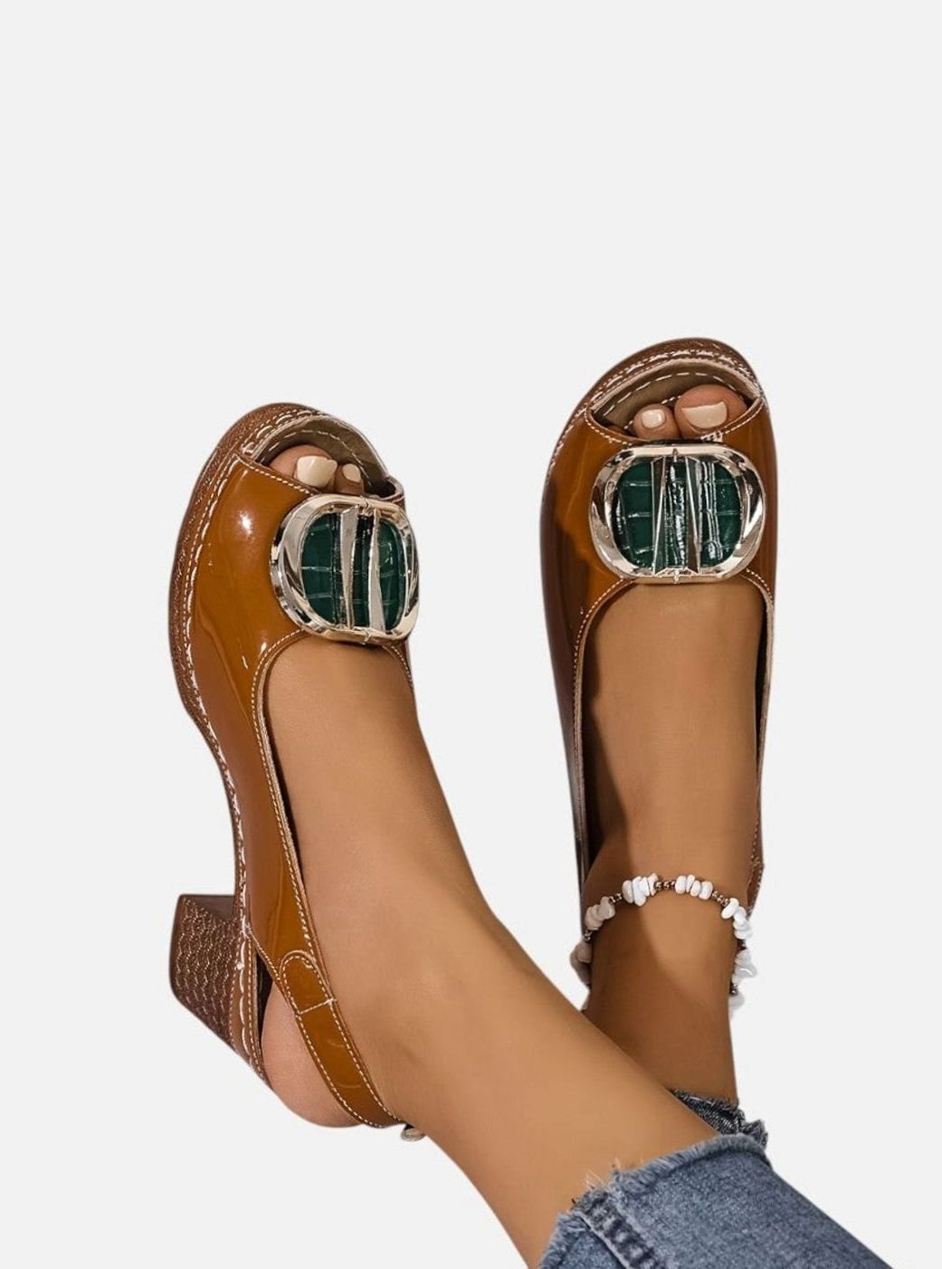 Women's Glossy Faux Leather Block Heel Peep-Toe Pumps