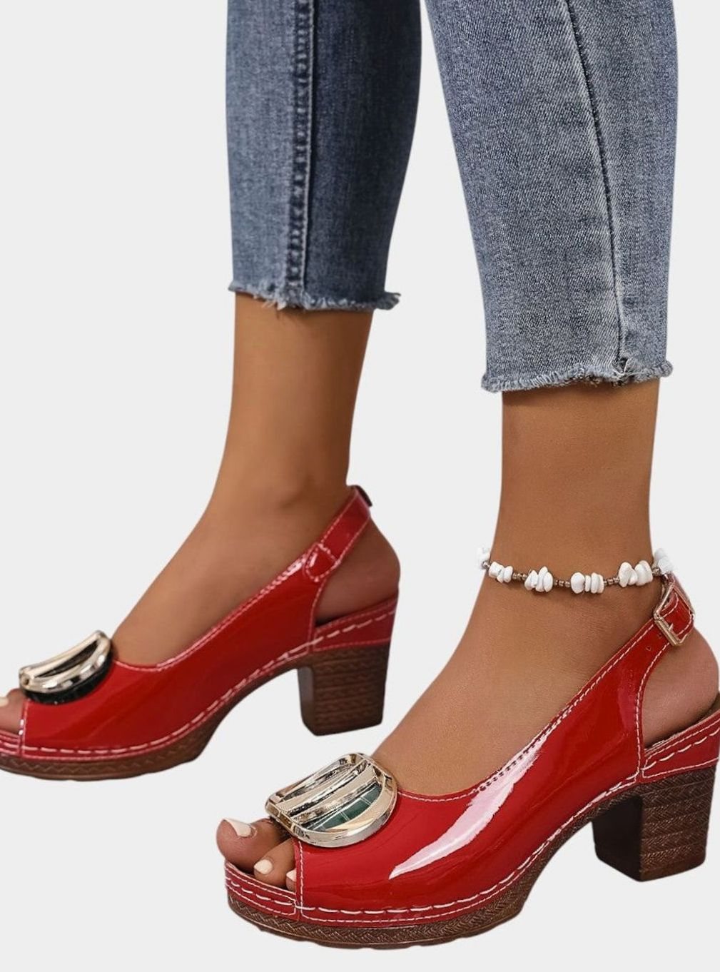 Women's Glossy Faux Leather Block Heel Peep-Toe Pumps - Red