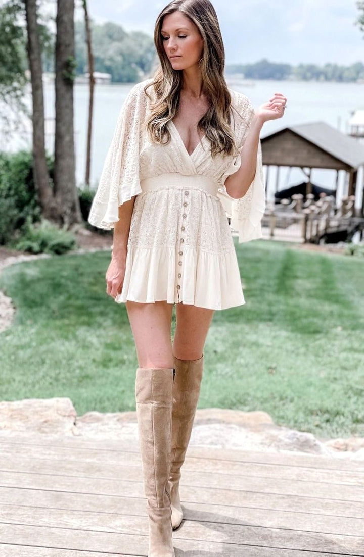 Women's Lace Bell-Sleeve Cinched-Waist Mini Dress