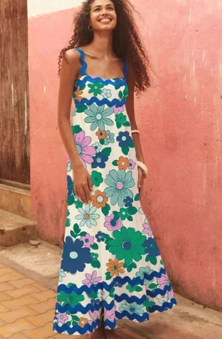 Women's Long Sleeveless Maxi Sundress Scalloped Wavy Hem - Light Green