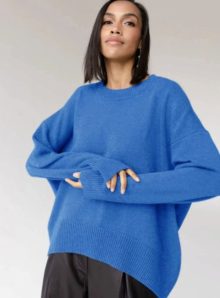 Women's Oversized Crew-Neck Long-Sleeve Light Knit Sweater - Sapphire Blue