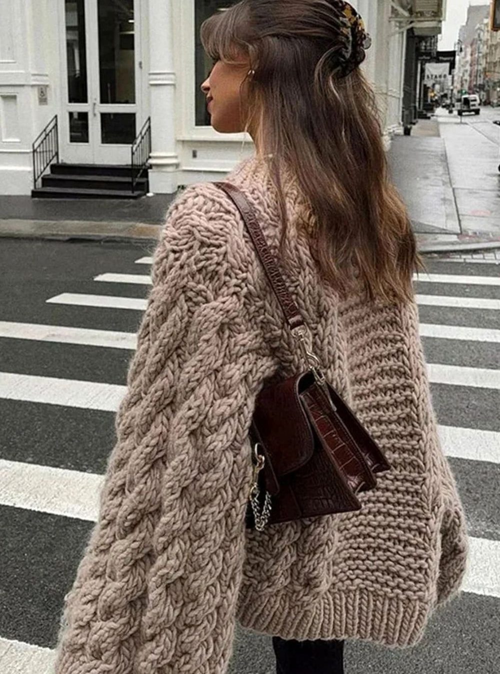 Women's Oversized Loose Cable-Knit Wide-Sleeve Pullover Sweater