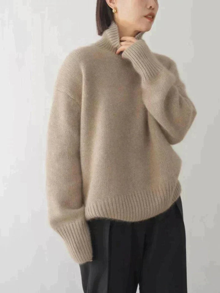 Women's Oversized Turtleneck Cashmere Knit Sweater - Khaki