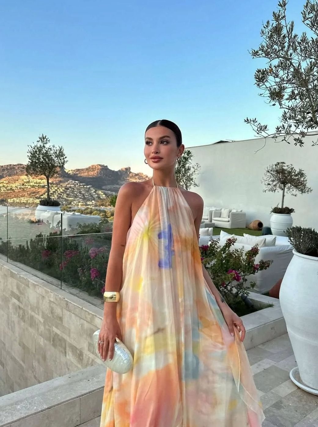 Women's Printed Backless Halter-Neck Flowy Maxi Dress