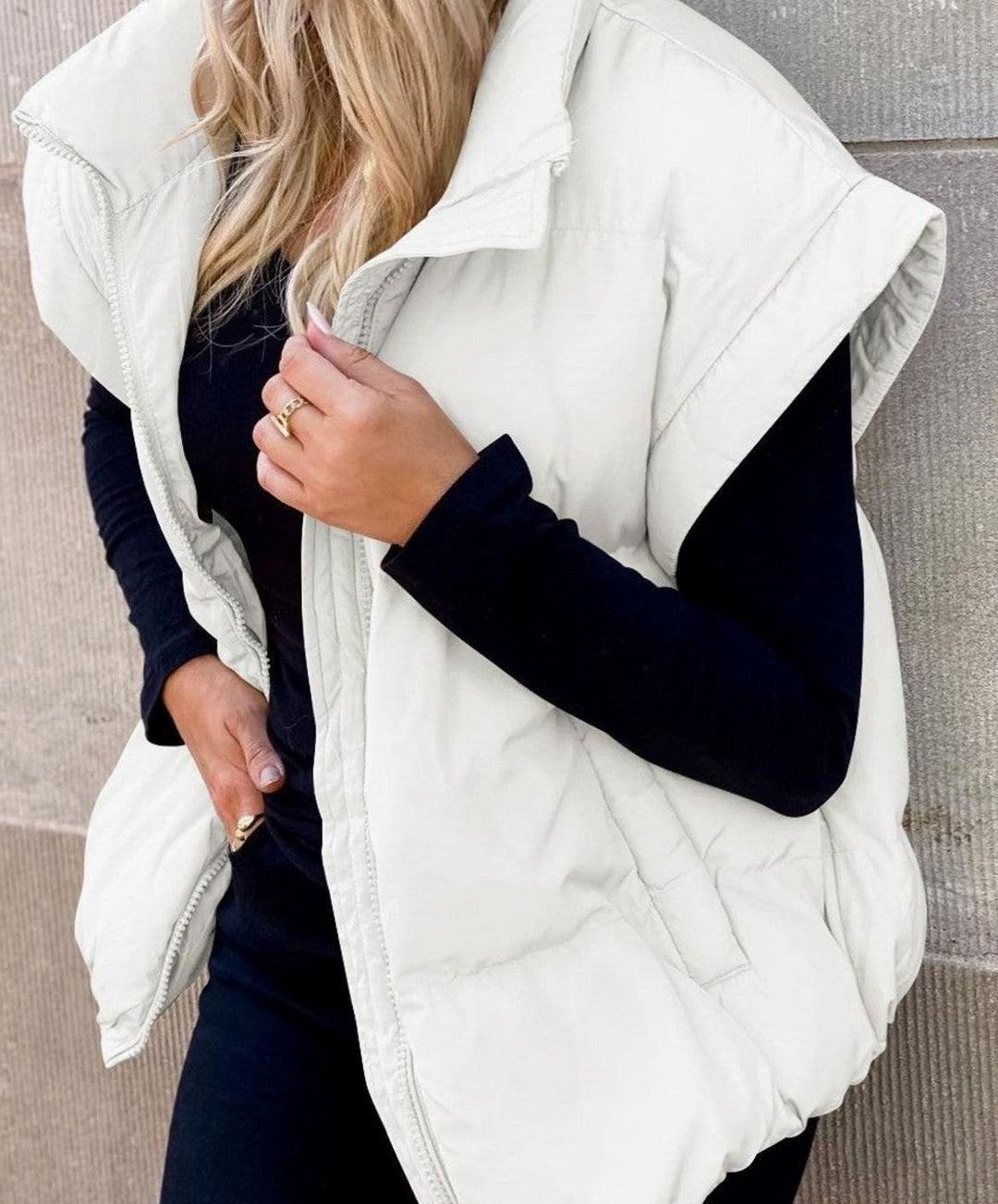 Women's Quilted Sleeveless Gilet Stand Collar Relaxed Fit Vest - White