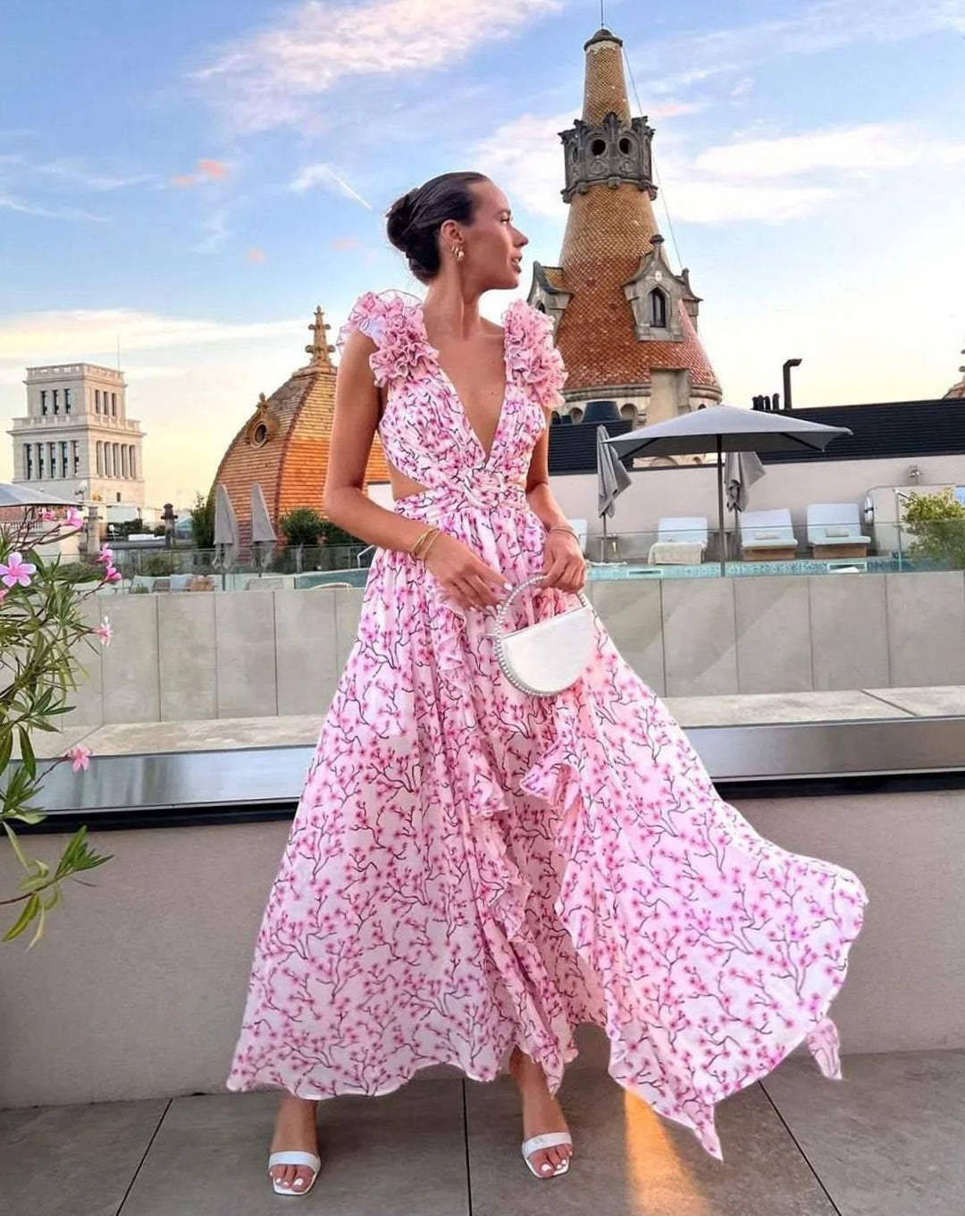 Women's Sleeveless Floral Print Deep-V Maxi Dress - Pink