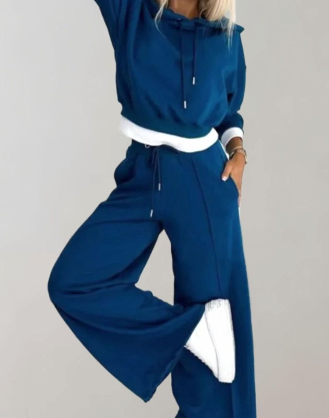 Women's Wide-Leg Cropped Hoodie Two-Piece Tracksuit Pants Set - Blue